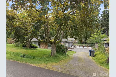 35835 13th Avenue SW, Federal Way, WA 98023 - Photo 1