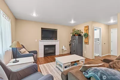 920 Alderwood Lane, Sedro Woolley, WA 98284 - Photo 3