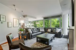 900 Lenora St, Seattle, WA 98121 - Photo 3
