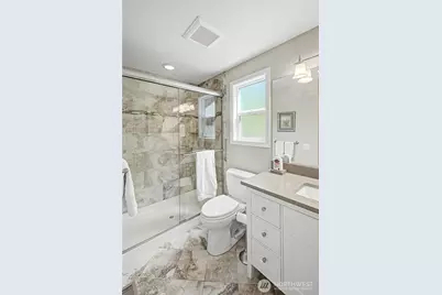 19719 41st Avenue NE, Lake Forest Park, WA 98155 - Photo 13