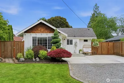1059 Lafromboise Street, Enumclaw, WA 98022 - Photo 1