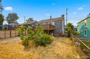 748 S Kenyon St, Seattle, WA 98108 - Photo 27