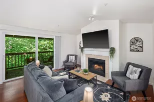 23333 Cedar Way, Mountlake Terrace, WA 98043 - Photo 5