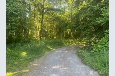 692 24 Burchett Road, Onalaska, WA 98570 - Photo 7
