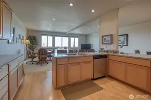 1003 S Sand Dune Ave SW, Ocean Shores, WA 98569 - Photo 7