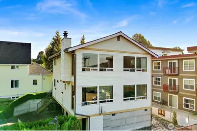 1408 G Street, Bellingham, WA 98225 - Photo 1
