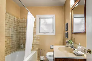 707 Lake Washington Blvd S, Seattle, WA 98144 - Photo 17