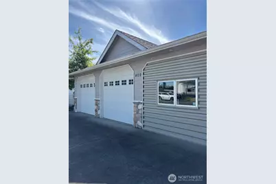 408 Edson Street, Lynden, WA 98264 - Photo 3