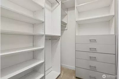 4050 W Lake Sammamish Pkwy NE #103, Redmond, WA 98052 - Photo 17
