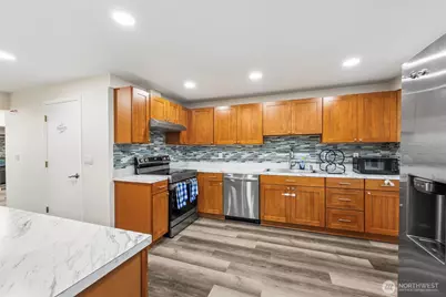 6425 Nyanza Park Drive SW, Lakewood, WA 98499 - Photo 7