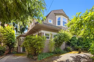 111 W Kinnear Pl, Seattle, WA 98119 - Photo 39
