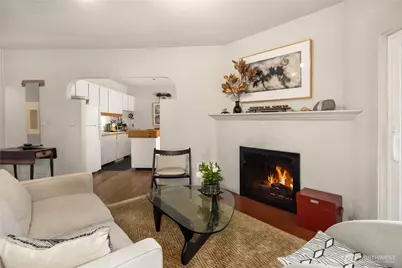 111 W Kinnear Place, Seattle, WA 98119 - Photo 7
