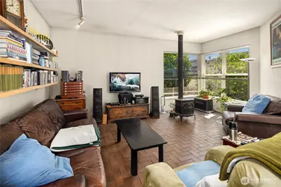 111 W Kinnear Place, Seattle, WA 98119 - Photo 21