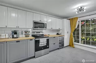 3425 S 176th St, SeaTac, WA 98188 - Photo 13