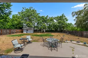 199 1st St SE, East Wenatchee, WA 98802 - Photo 13