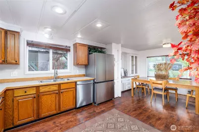 2016 Queen Anne Place, Port Townsend, WA 98368 - Photo 3