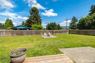 10687 Vista View Dr, Sedro Woolley, WA 98284 - Photo 9