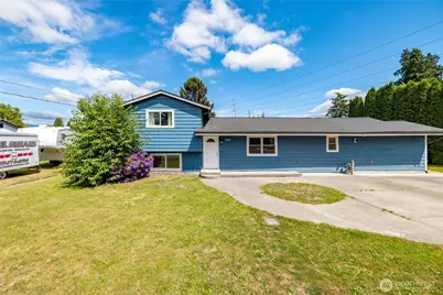 10687 Vista View Drive, Sedro Woolley, WA 98284 - Photo 1