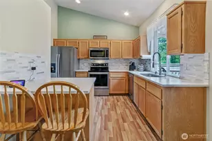 1224 130th St E, Tacoma, WA 98445 - Photo 11