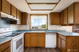 2385 Sunlight Beach Rd, Clinton, WA 98236 - Photo 15