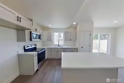 145 Juanita Way, Malaga, WA 98828 - Photo 15