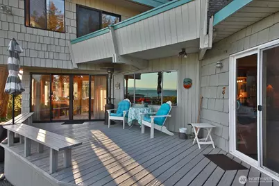 5536 Mutiny Sands Road, Freeland, WA 98249 - Photo 5