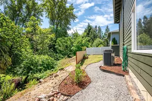 104 Cedar Falls Dr, Kelso, WA 98626 - Photo 27