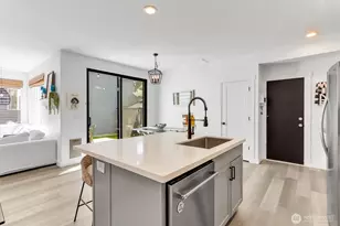 4784 Bridgeport Pl, Mukilteo, WA 98275 - Photo 13