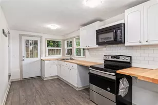 1906 N Wycoff Ave, Bremerton, WA 98312 - Photo 17