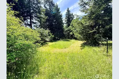 503 Centre Street N, Rainier, WA 98576 - Photo 11
