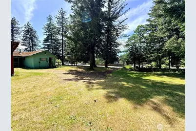 503 Centre Street N, Rainier, WA 98576 - Photo 17
