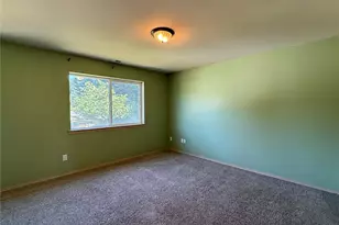1424 Blackberry Dr, Mount Vernon, WA 98274 - Photo 9