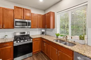 837 Pioneer St SW, Tumwater, WA 98512 - Photo 11