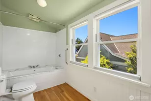 4007 48th Ave NE, Seattle, WA 98105 - Photo 25