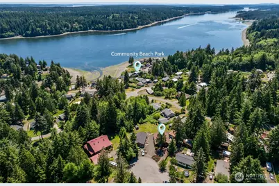 180 E Sea Vista Lane, Grapeview, WA 98546 - Photo 5
