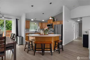 721 W Sunset Ct, Shelton, WA 98584 - Photo 5
