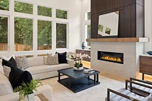 12729 NE 112th St, Kirkland, WA 98033 - Photo 3