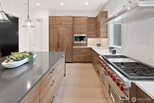 12729 NE 112th St, Kirkland, WA 98033 - Photo 5