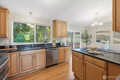 9216 169th Place NE, Redmond, WA 98052 - Photo 7