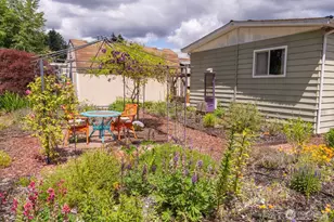 1121 244th Street SW, Bothell, WA 98021 - Photo 7