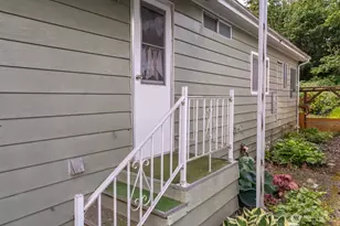 1121 244th Street SW, Bothell, WA 98021 - Photo 5