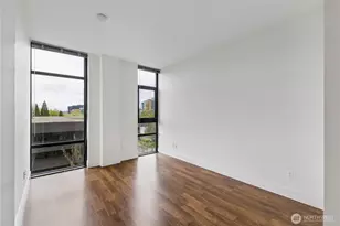 2911 2nd Ave, Seattle, WA 98121 - Photo 11