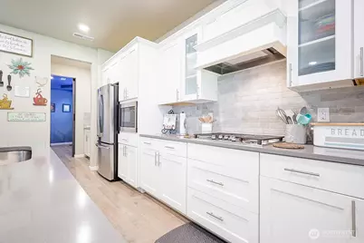 13149 176th Avenue E, Bonney Lake, WA 98391 - Photo 17