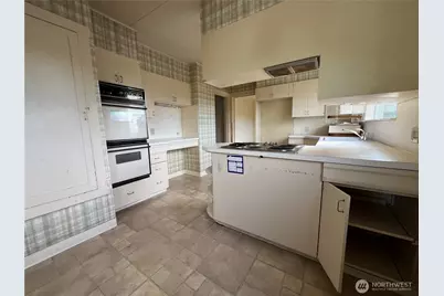 3021 Fuhrman Avenue E, Seattle, WA 98102 - Photo 11