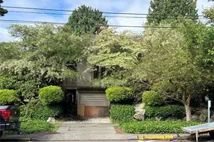 3021 Fuhrman Ave E, Seattle, WA 98102 - Photo 1