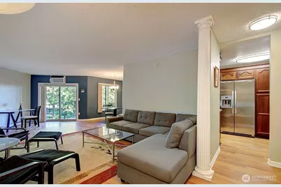 5585 E Evergreen Boulevard #5302, Vancouver, WA 98661 - Photo 3