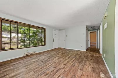 11419 Crestwood Drive S, Seattle, WA 98178 - Photo 3