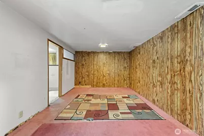 11419 Crestwood Drive S, Seattle, WA 98178 - Photo 19