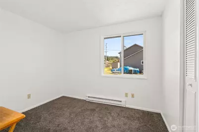 466 Garfield Avenue E, Tenino, WA 98589 - Photo 25