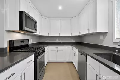 30548 5th Avenue SW, Federal Way, WA 98023 - Photo 9